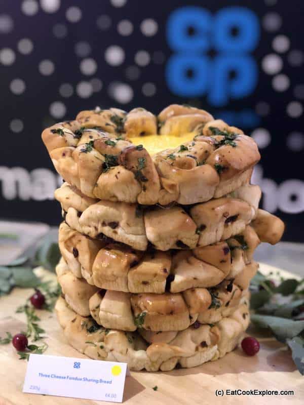 Christmas Lunch with Supermarket Christmas Food and Drink 6 Coop tear away bread with melted cheese