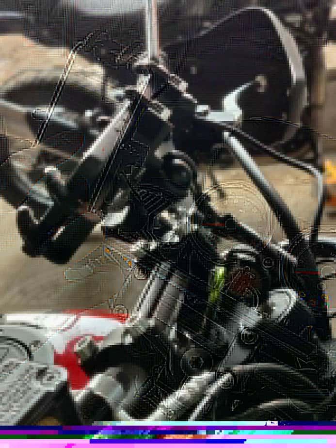 Universal Claw Mount / Mobile Holder - Image 2