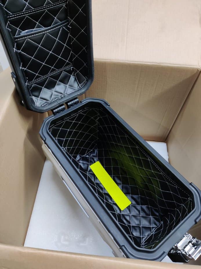 BMW GS310 Panniers Box - 38Ltrs (Black) with Frame - Image 6