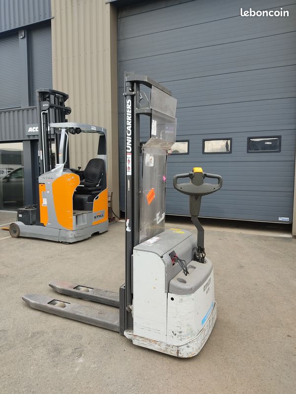 Gerbeur électrique 1250kg occasion Haute-Garonne YMTV