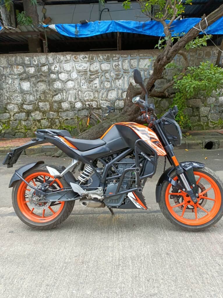 Bs6 Ktm 125 Duke Cost Seat Height Ktm Duke 125 Eu Specification - Main Image