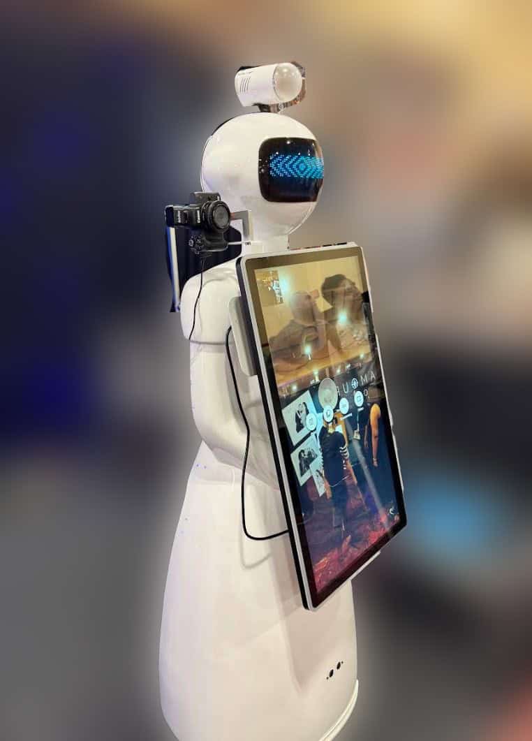Roaming Robot Photographer rental for events in Los Angeles, Orange County, and nationwide