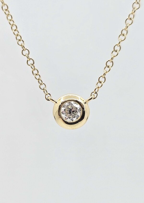 14k .10ct Diamond Bezel Station Necklace