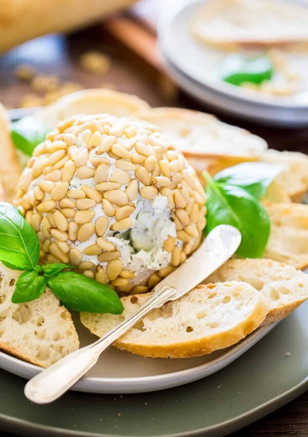 Basil Pesto Goat Cheese Ball