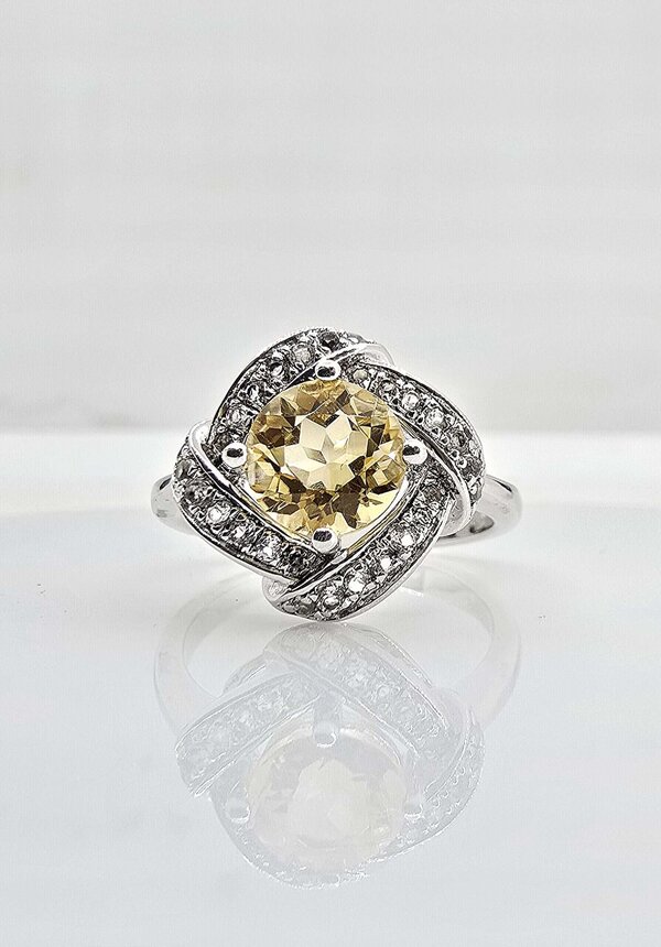 Sterling Silver 1.21ct Citrine ring