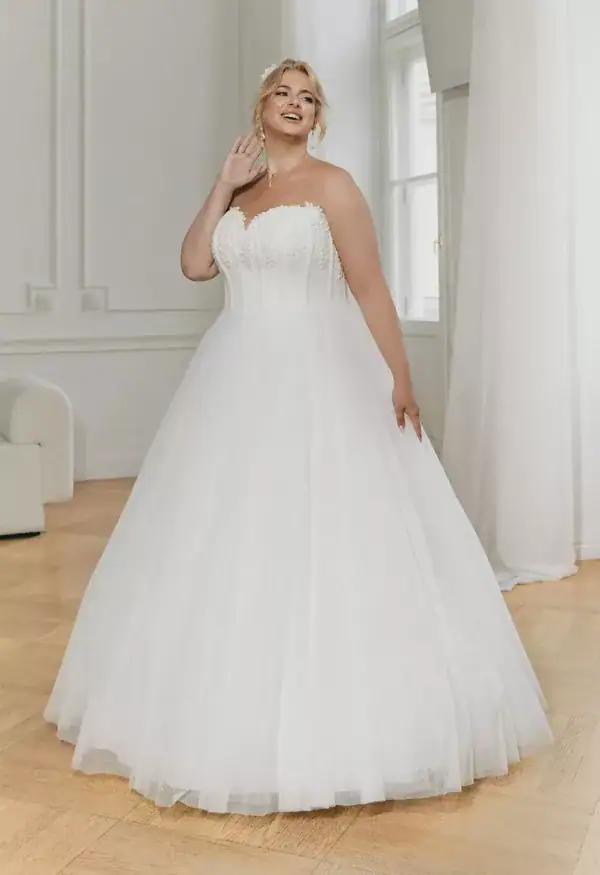 XXL Plus Size Brautkleider und Brautmoden in Cham und Deggendorf