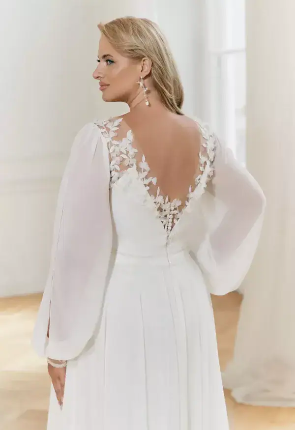 Hochzeitskleid Big Size im Brautgeschäft Turtel und Täubchen
