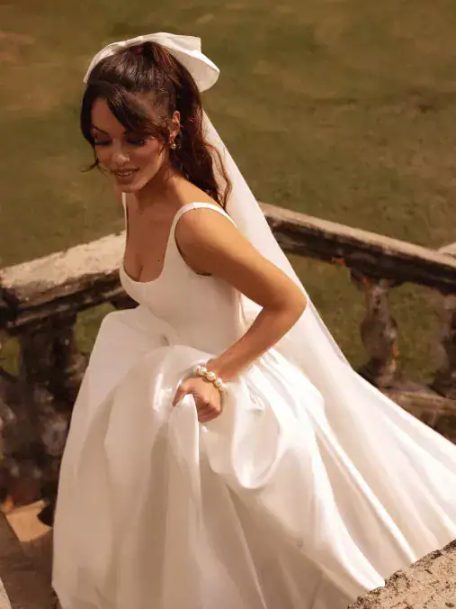 Standesamtkleid Brautkleid Suche Tipps Hochzeitsmode und Brautmoden