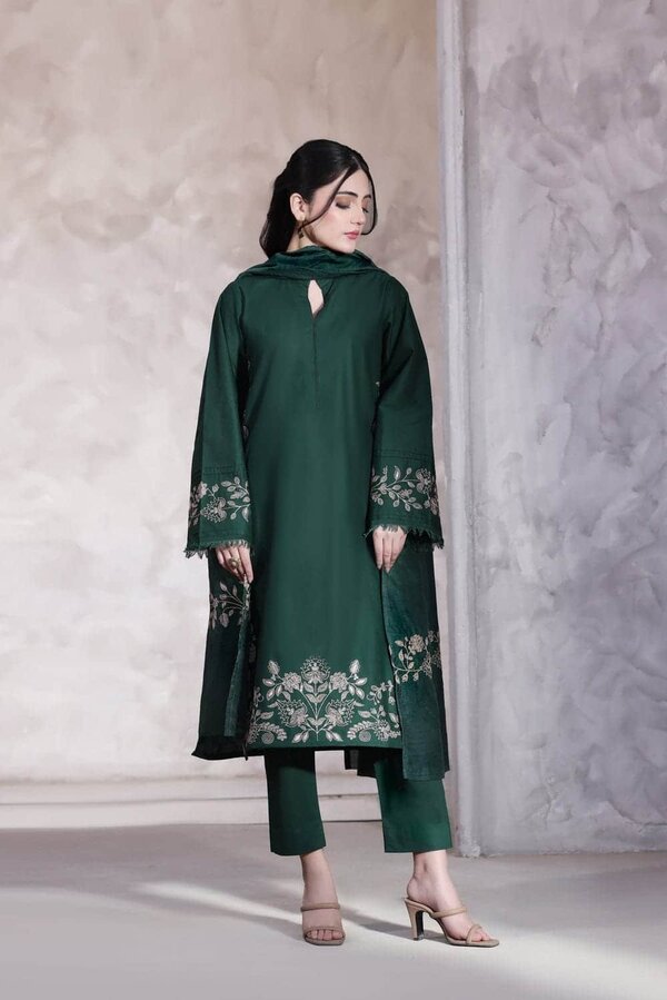 Zoniya Baqra Eid Special's Lawn 3pc Summer 26 - Image 3