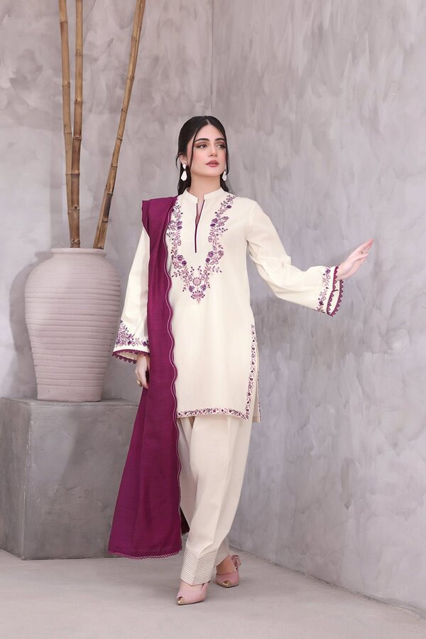 GARDENIA SUMMER SPECIAL'S UNSTICHED EMBROIDERED LAWN 3PC WITH CHIFFON DUPPATA