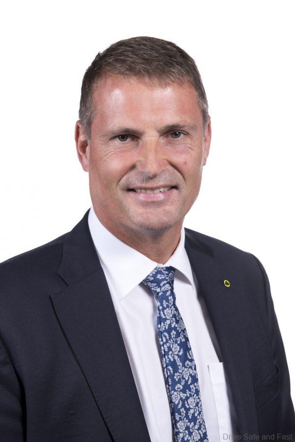 Lotus Phil Popham CEO
