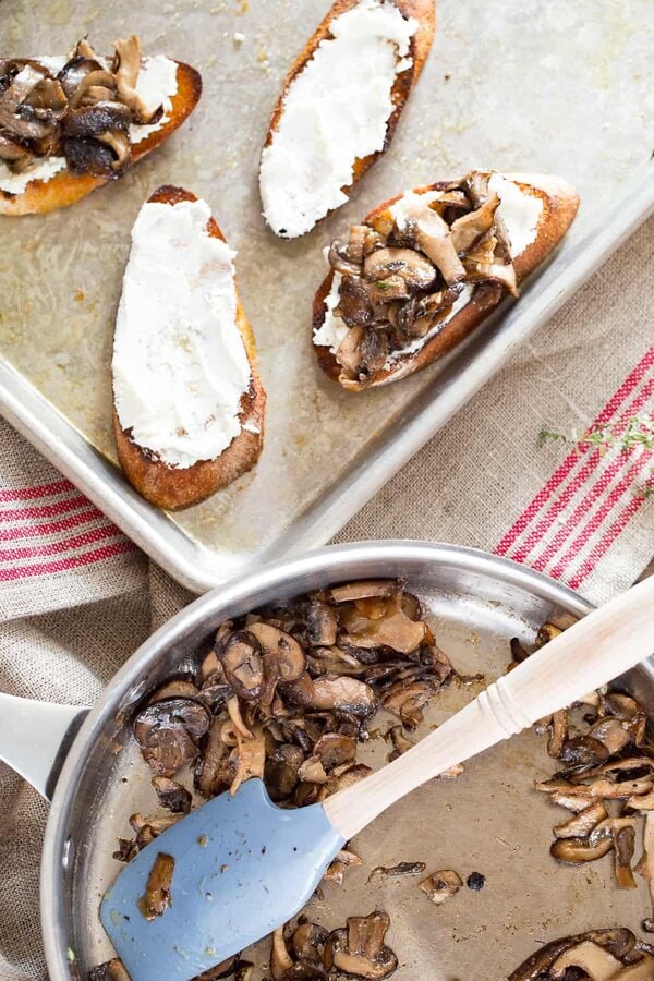 How to make mushroom toast