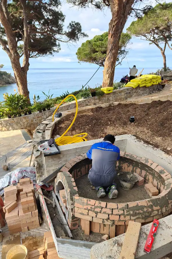 Costruzione forno combinato a legna e gas