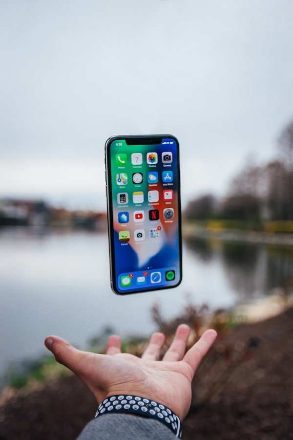 Use-iCloud-Account-to-Delete-Multiple-Duplicate-Contacts-at-Once