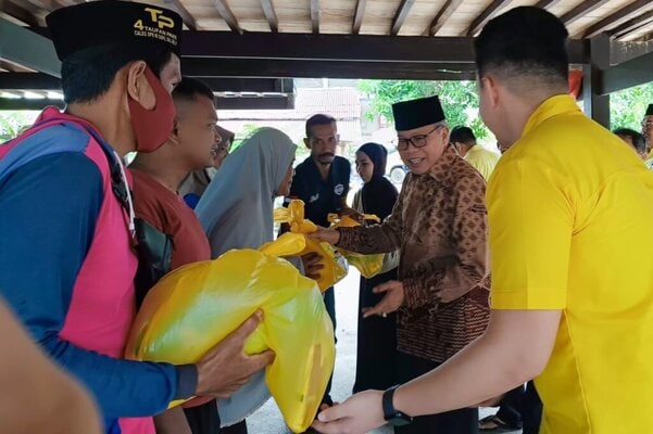 Taufan Pawe launching Pasar Murah, 5000 paket sembako siap disalurkan kepada Masyarakat