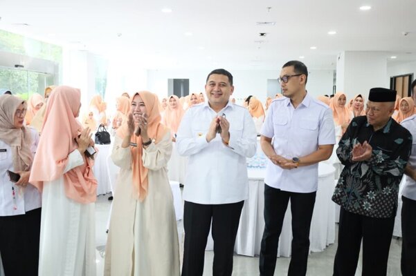 Resmikan Kantor Baru DWP, Wali Kota Munafri Tekankan Peran Pemberdayaan Keluarga