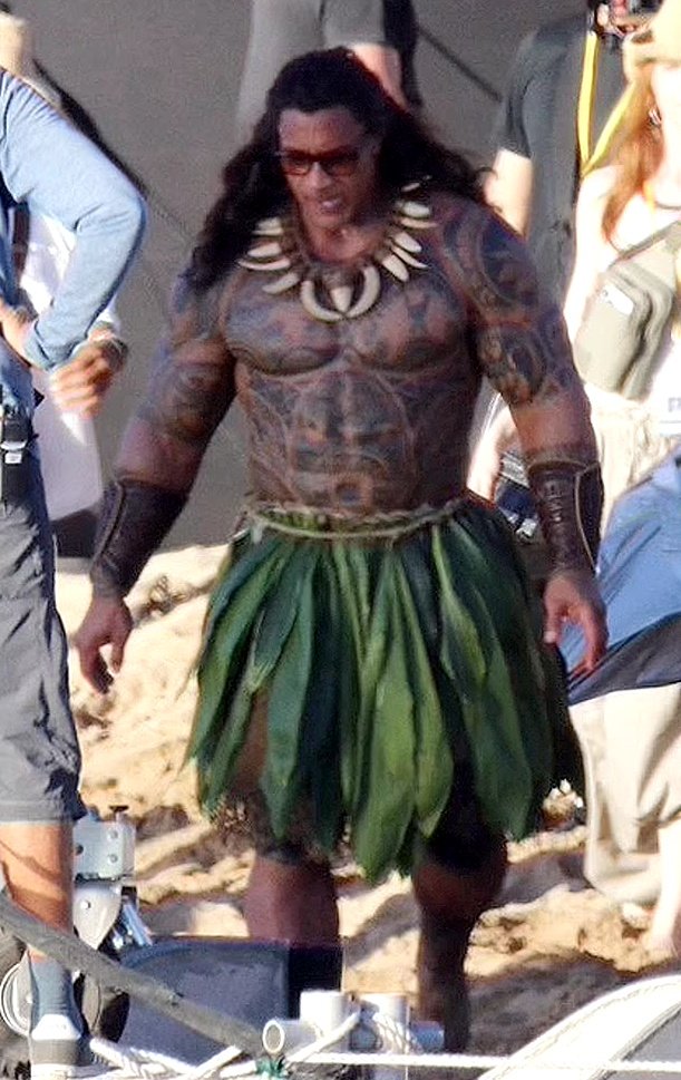 Gc3GumQWoAAw5sk Moana | Bastidores com The Rock de cabelo no live-action; confira!