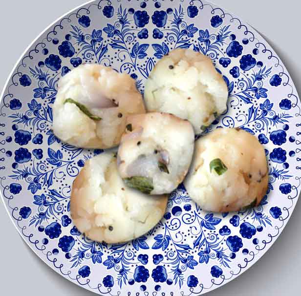 Uppu-Kozhukattai-Recipe
