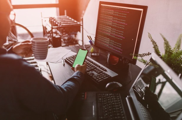 irish mobster drug dealer loses $60 million in Bitcoin when landlord throws out btc codes mining data