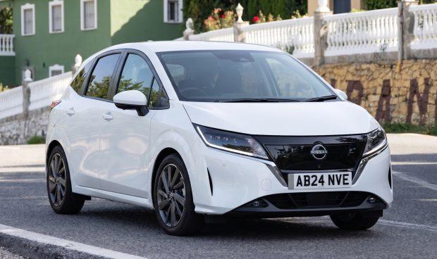 nissan wave render