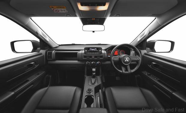 mitsubishi triton single cab automatic cabin