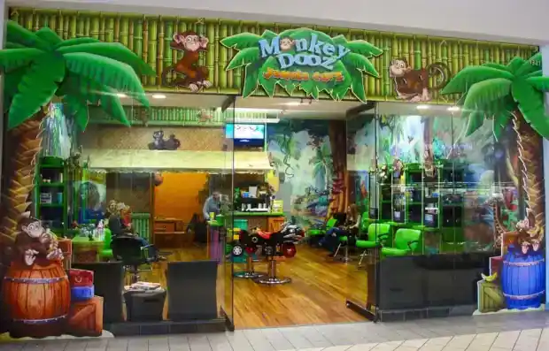 Monkey DOOZ Kid's Salon interior