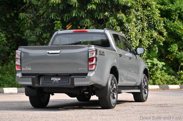 isuzu d-max 2.2L rear