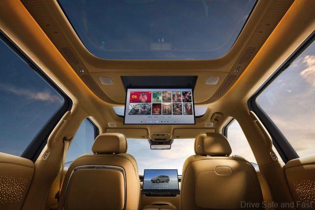 xpeng gx interior
