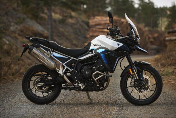 triumph 900 alpine edition