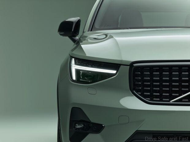 Volvo XC40 B5 MHEV teaser