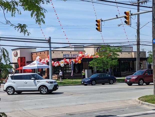 grand opening raising cane's
