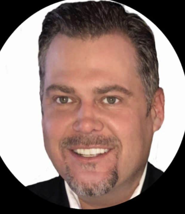 co-founder of nothing but noodles chad everts