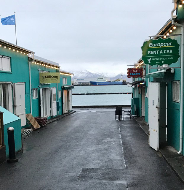 iceland_harbor