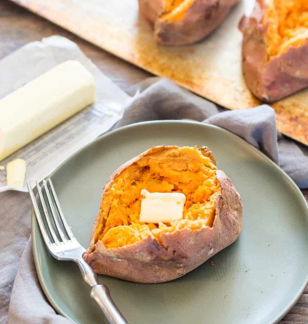 how to microwave a sweet potato