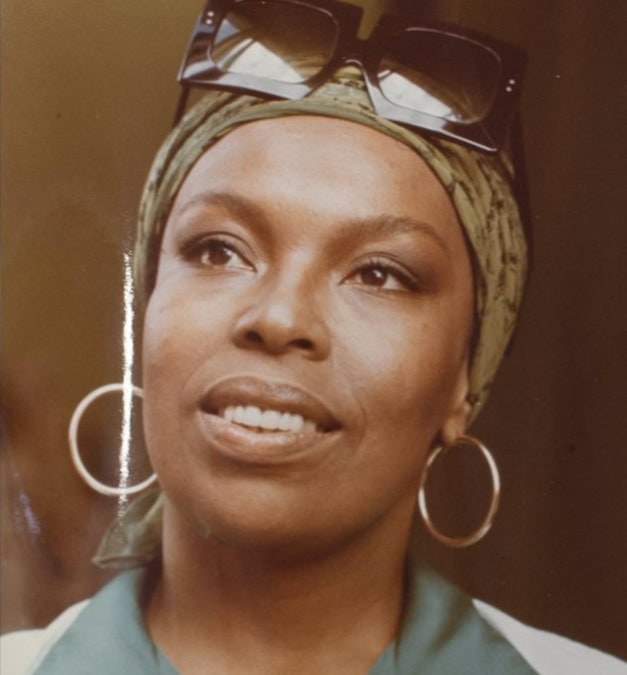 Roberta Flack URBT News