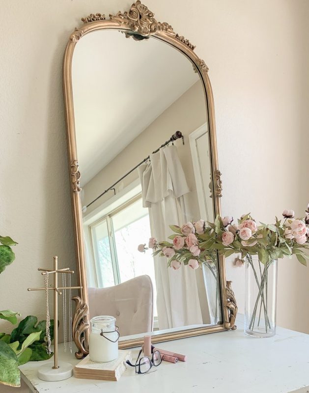 6-Beautiful-Ways-To-Use-Statement-Mirrors-In-Your-Home_1 6-Beautiful-Ways-To-Use-Statement-Mirrors-In-Your-Home_1 6 Beautiful Ways To Use Statement Mirrors In Your Home_1 statement mirrors 6 Beautiful Ways To Use Statement Mirrors In Your Home 6 Beautiful Ways To Use Statement Mirrors In Your Home 1