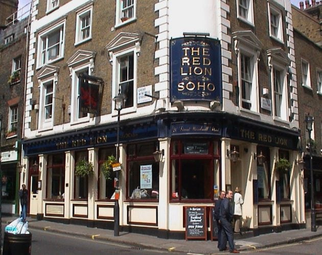 The red lion pub in London