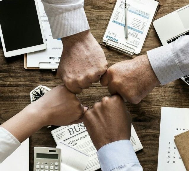 L'équipe 1-One vous accompagne lors de votre projet sst