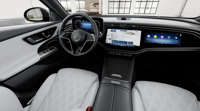 Intérieur de la Mercedes Classe E de DS Prestige Driver avec sièges confort et finitions premium