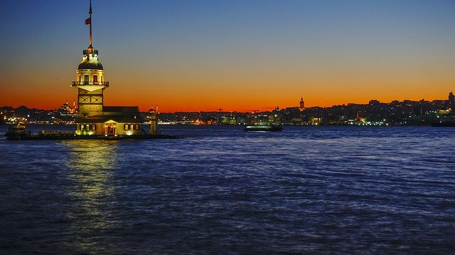 Kız Kulesi ve Gece