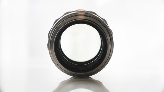 Jupiter9 85mm f2をElmar 65mm f3.5 macroでブログ用に物撮り