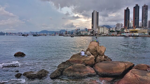 鯉魚門燈塔海灘