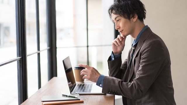 アメックスのゴールドカードの特徴や入会方法をご紹介