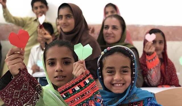 Unusual Demands by the Administration of Rah-e Zeinab Girls' School in Chabahar County