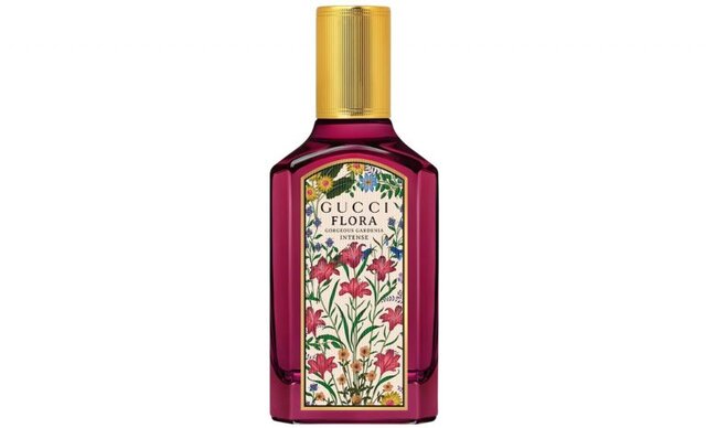 Gucci Flora Gorgeous Gardenia Intense Eau de Parfum in fuchsia Flora-patterned bottle