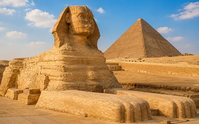 Ancient necropolis route across Egypt