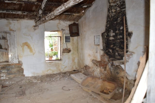 Evia Koskina land and derelict outbuildings
