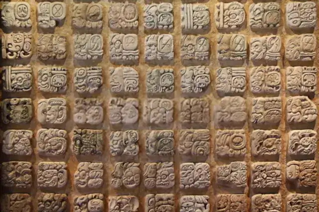 Jeroglíficos de la cultura maya