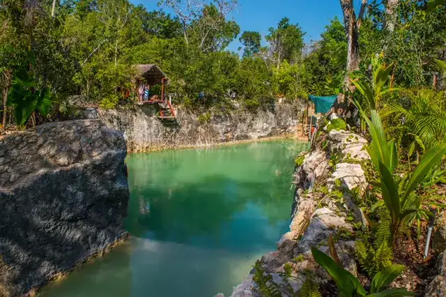 Cenote Sol y Luna