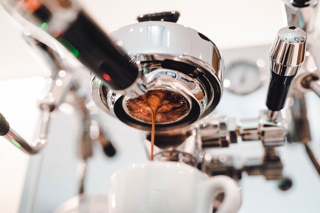 how to use a coffee maker